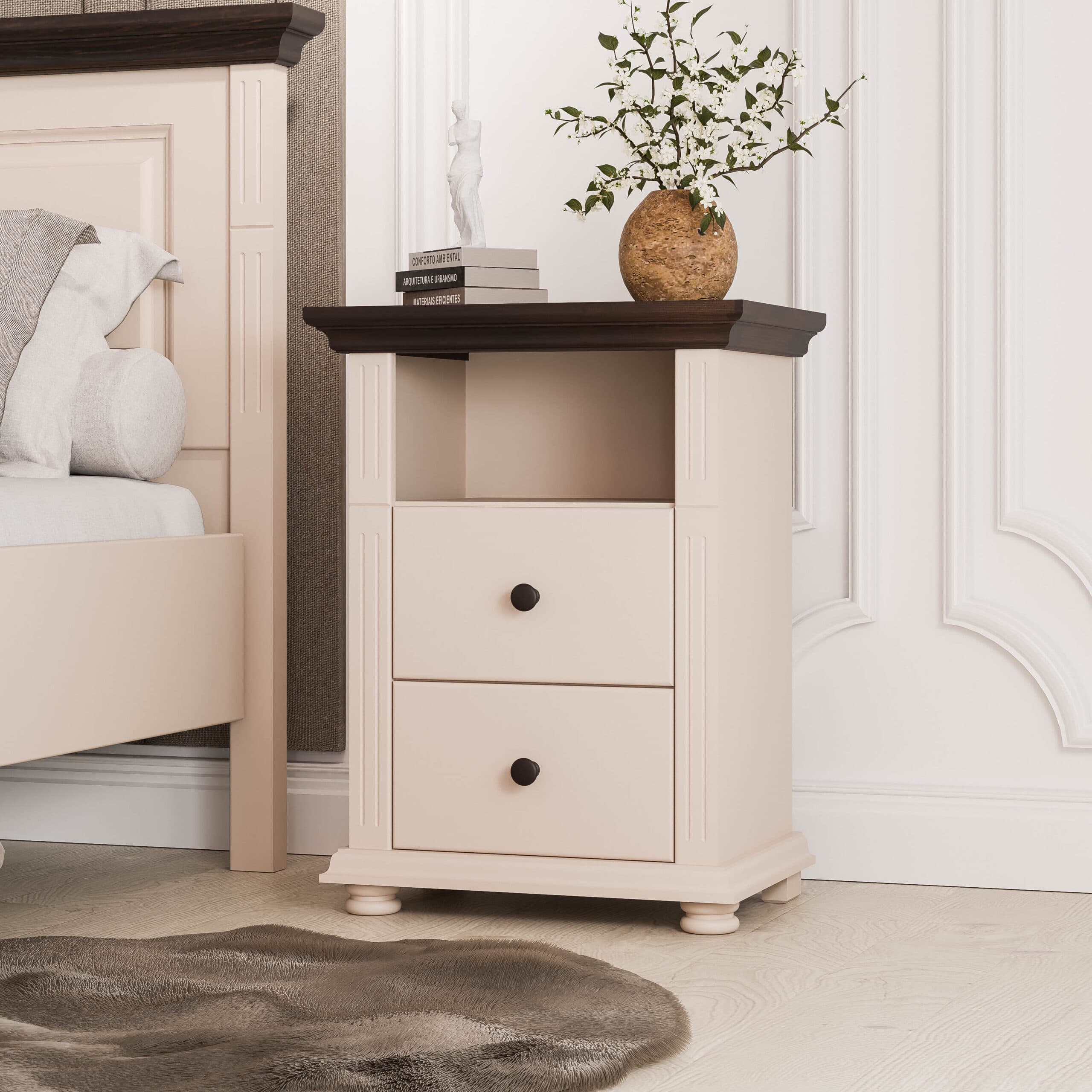 Hoher Nachttisch Skagen aus Massivholz in Puderbeige