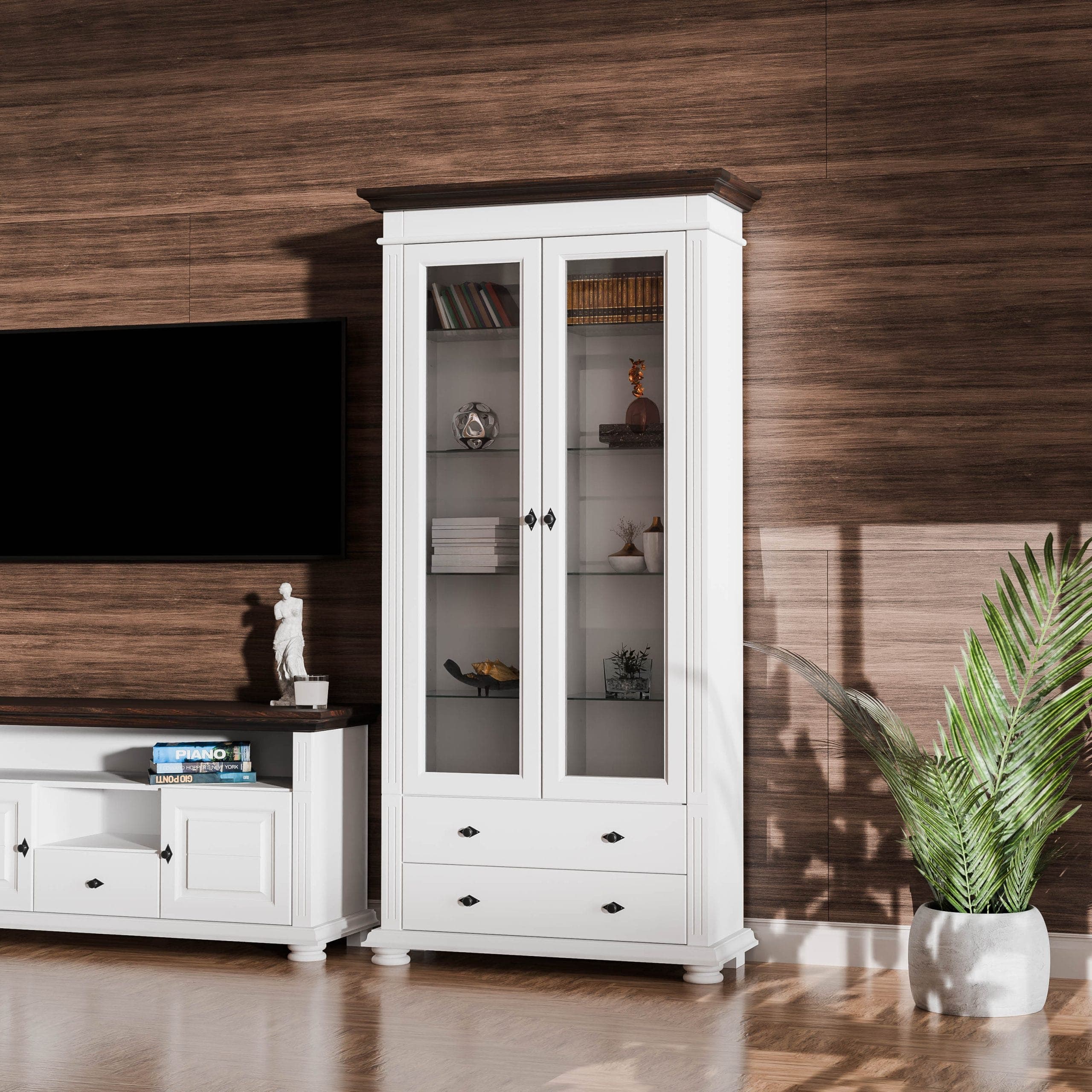 Große Massivholz-Vitrine Skagen mit Glastüren
